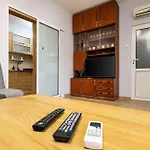 Ваканционна къща Cozy Floor From A House Near The Center By Flat Mаnager *